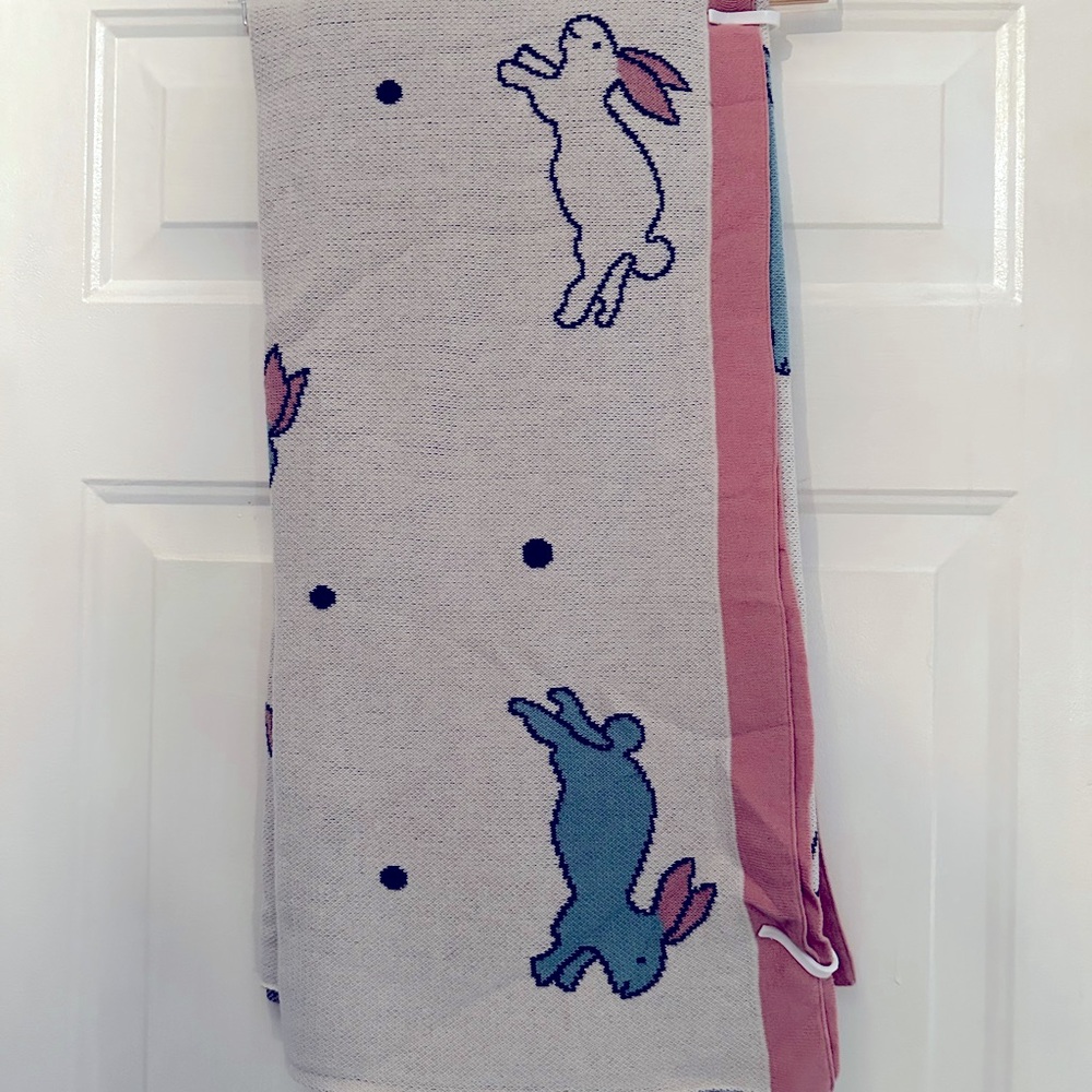 Kids Playful rabbit Print blanket new with tags by kassadecor